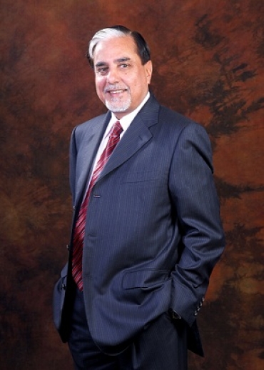 Dr. Subhash Chandra raises concern over News Media ownership in India