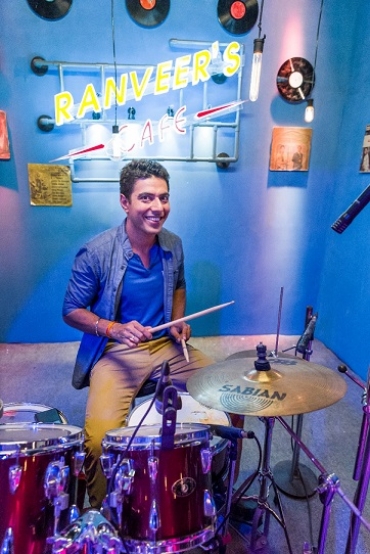 Rhythm of food and Flavours of Music come alive in Ranveer’s Café