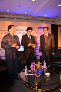 Shah Rukh Khan launches ASSOCHAM Knowledge Report on Digitization and Mobility