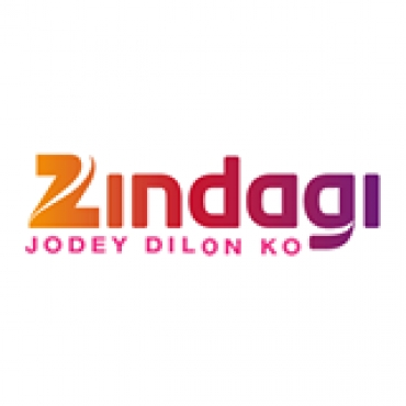 Zindagi connects with talented youth at IIMA Chaos