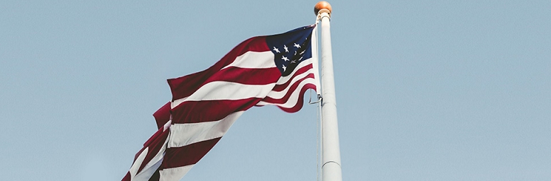 Trump and Clinton Brands Compete to Create Meaningful Difference Among Voters 2 Trump and Clinton Brands Compete to Create Meaningful Difference Among Voters