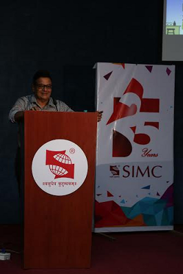 The Opportunities and Challenges of Out-of-Home in the Digital Age