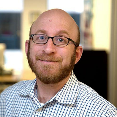 Storytelling, Social Media and Negative Advertising: The Creative Process of Political Advertising