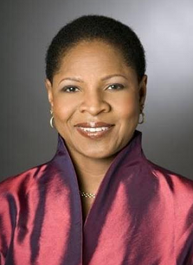 Storytelling, Social Media and Negative Advertising: The Creative Process of Political Advertising