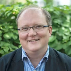 How Facebook, Google can fix the fake news problem