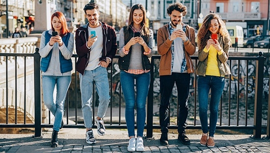 Is Apple playing the behavioral economics game?