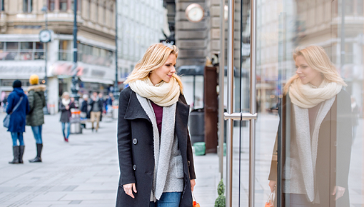 When recognition unlocks brand meaning