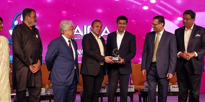 Punit Goenka honoured with ‘Outstanding Contribution to Media’ Award at AIMA Managing India Awards 2018