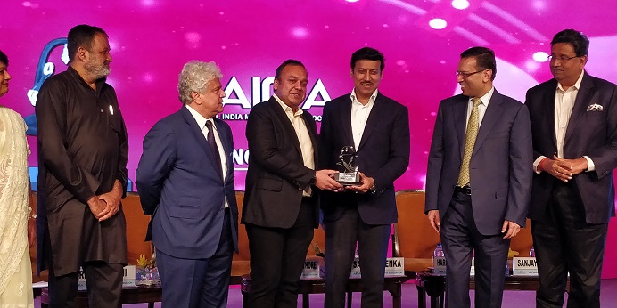Punit Goenka honoured with ‘Outstanding Contribution to Media’ Award at AIMA Managing India Awards 2018