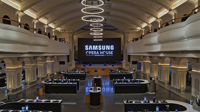 Samsung Opens Largest Mobile Experience Centre 2 Samsung Opens Largest Mobile Experience Centre