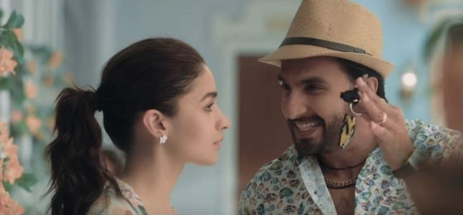MakeMyTrip unveils New Campaign with Alia Bhatt & Ranveer Singh