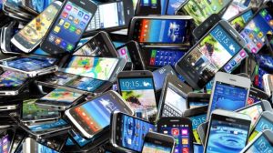 Worldwide Smartphone Sales Will Decline 2.5% in 2019