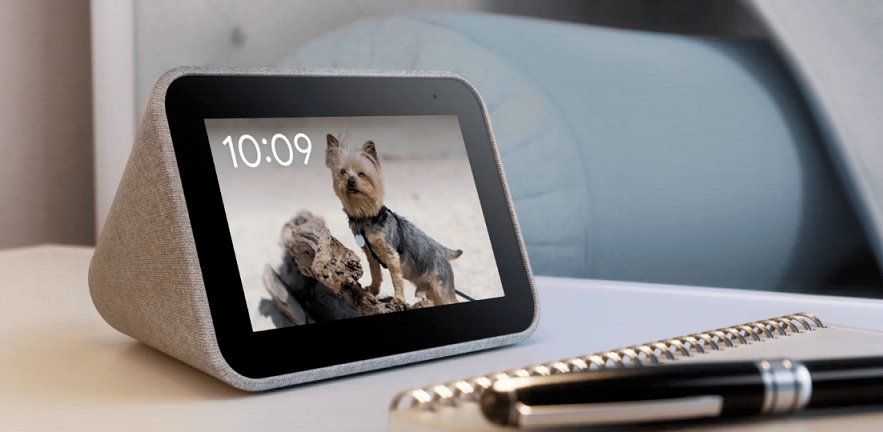 The Assistant turns your Smart Clock into a digital photo frame 2 The Assistant turns your Smart Clock into a digital photo frame