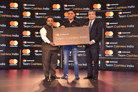 Mastercard and Mahendra Singh Dhoni come together to build Team Cashless India