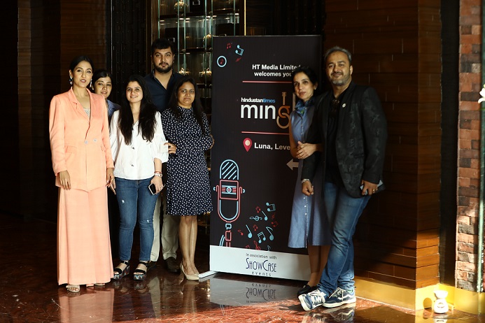 Corporate head honchos come together to perform Bollywood classics at Hindustan Times Mingle