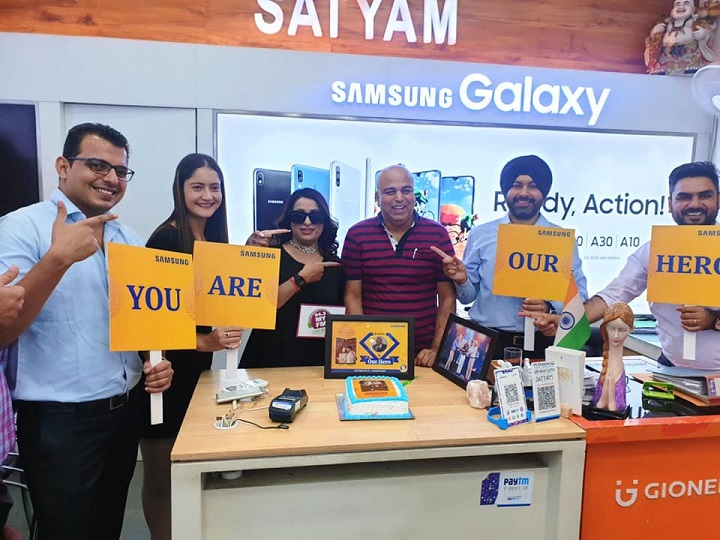Samsung and MyFM celebrated Diwali with ‘Diwali Samsung Bonanza’