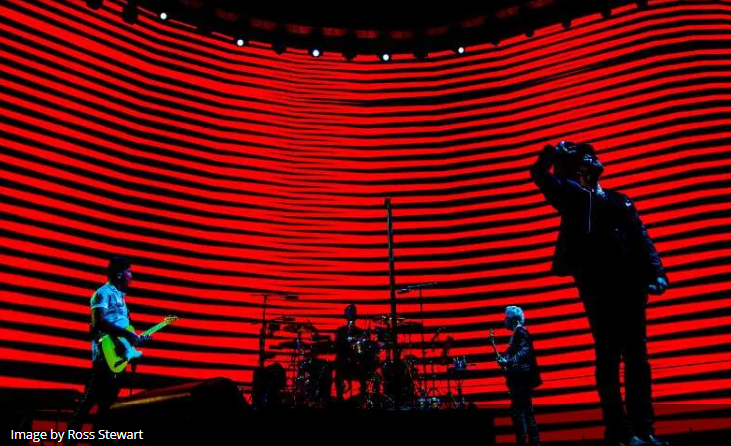 Over 40,000 fans witnessed history at U2’s last performance of the Joshua Tree Tour in Mumbai 4 Over 40,000 fans witnessed history at U2’s last performance of the Joshua Tree Tour in Mumbai