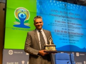 Fever 104 FM feted with Antarashtriya Yoga Diwas Media Samman