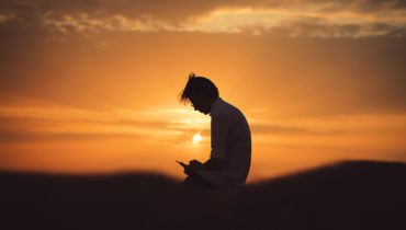 Demand for new smartphones and 5G to fuel 4.5% annual growth in telecoms adspend to 2023