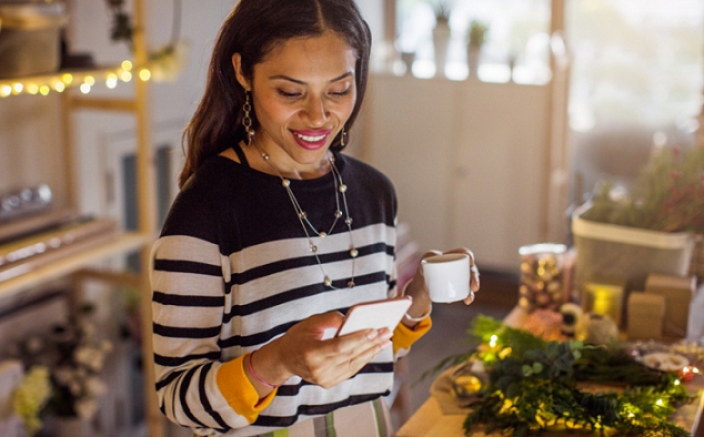 Shop What You Love on Facebook and Instagram This Holiday Season