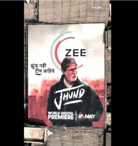 In a one-of-a-kind tribute to superstar Amitabh Bachchan, ZEE5 unveils a 100x100 ft poster of his film ‘Jhund’ to mark the movie’s world digital premiere