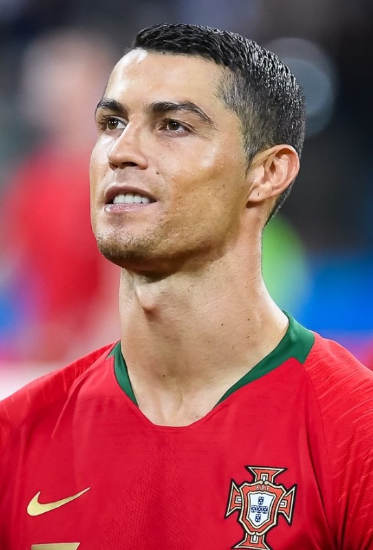 PFA Awards- Cristiano Ronaldo,Mo Salah, Kevin De Bruyne among nominees for Player of the Year 2 PFA Awards- Cristiano Ronaldo,Mo Salah, Kevin De Bruyne among nominees for Player of the Year