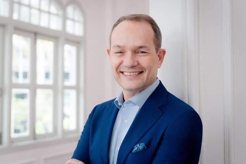 Robert Gilby appointed CEO APAC, Dentsu International 2 Robert Gilby appointed CEO APAC, Dentsu International