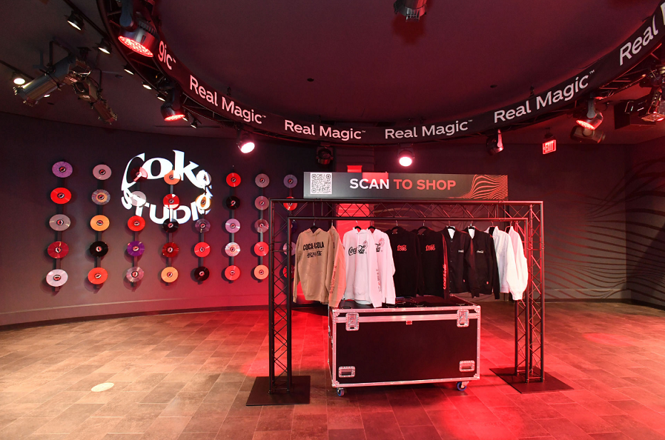 Coca-Cola and AEG Expand Long-standing Partnership Across Iconic Sports and Live Entertainment Assets