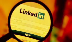 LinkedIn Influencer Culture: Good or Bad for Professionals?