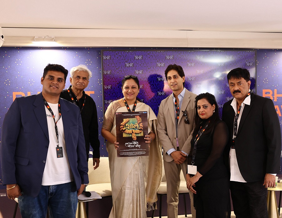 A Man Who Has Watched Sholay A Thousand Times Captivates Cannes 2024