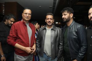 Rajat Sharma's Birthday bash: A Night of Stars & a Cricket Triumph