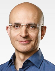 Apple elevates Sabih Khan as new COO
