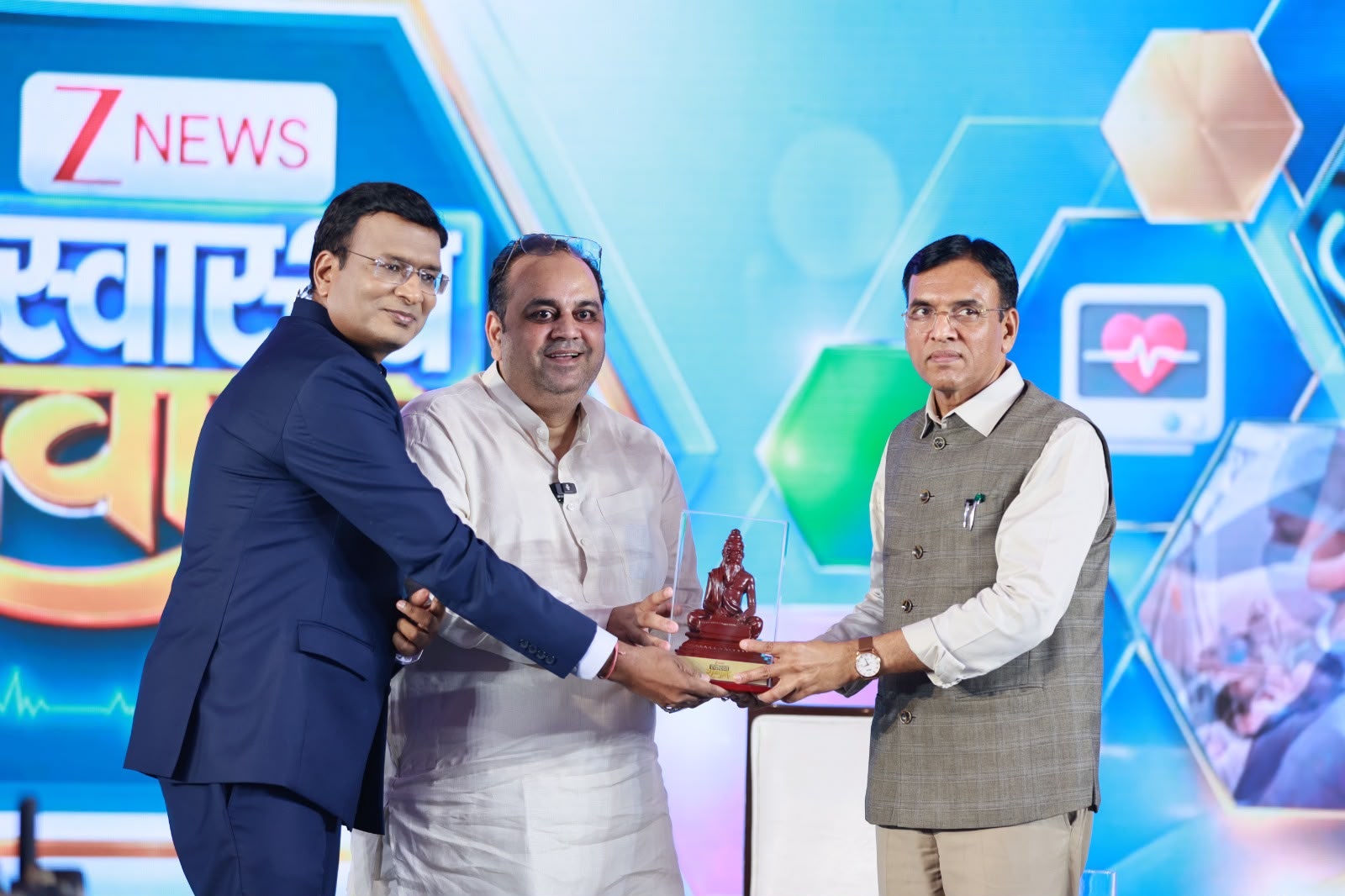 Zee News Swasthya Samwad brings policymakers, doctors and experts together for healthier India